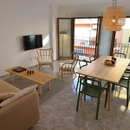 The Green Townhouse In Denia Centre By Nras المظهر الخارجي الصورة