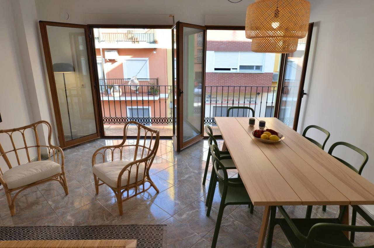The Green Townhouse In Denia Centre By Nras المظهر الخارجي الصورة