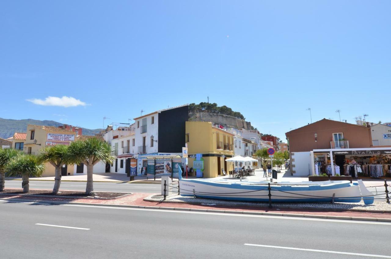 The Green Townhouse In Denia Centre By Nras المظهر الخارجي الصورة