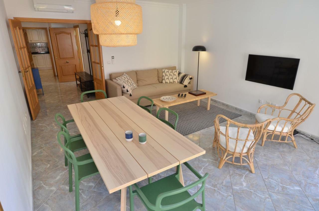 The Green Townhouse In Denia Centre By Nras المظهر الخارجي الصورة